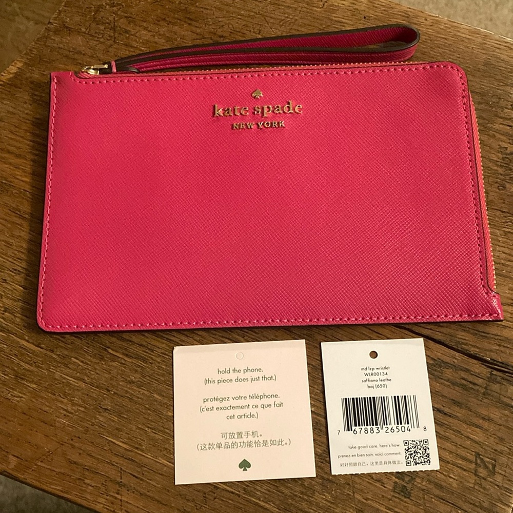 kate spade Staci Medium L-Zip Wristlet NWT
